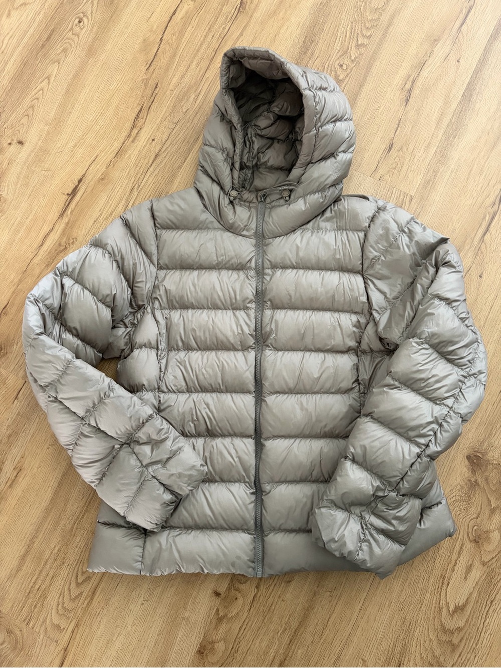 SuperPuff Lightweight Hooded Down Jacket in Taupe